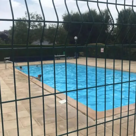 Διαμέρισμα Studio With Pool Tennis Near Beach Ντοβίλ